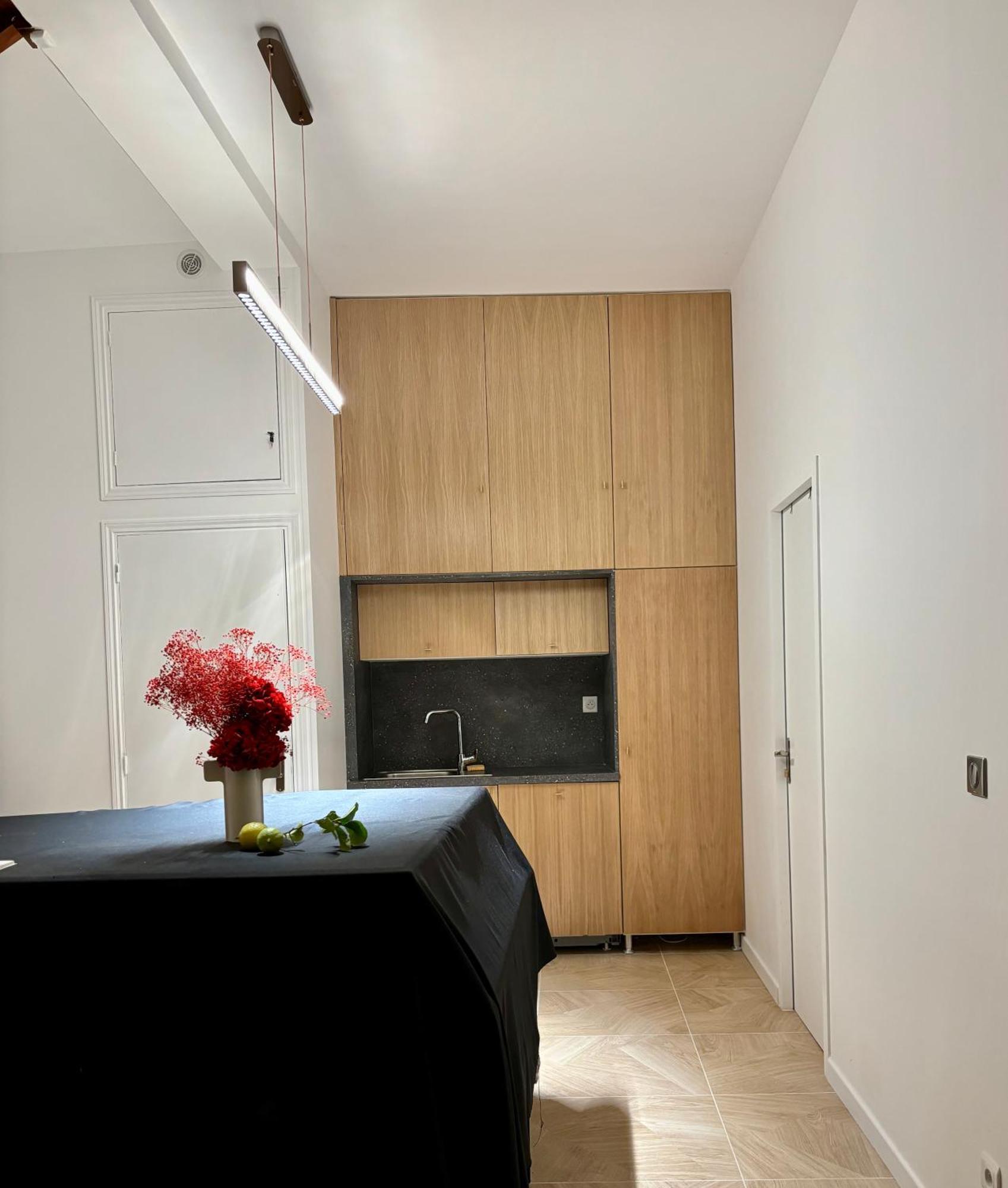 Tang Home-Bordeaux Hyper Centre ภายนอก รูปภาพ